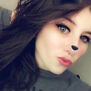 Meet your Posher, Alisha